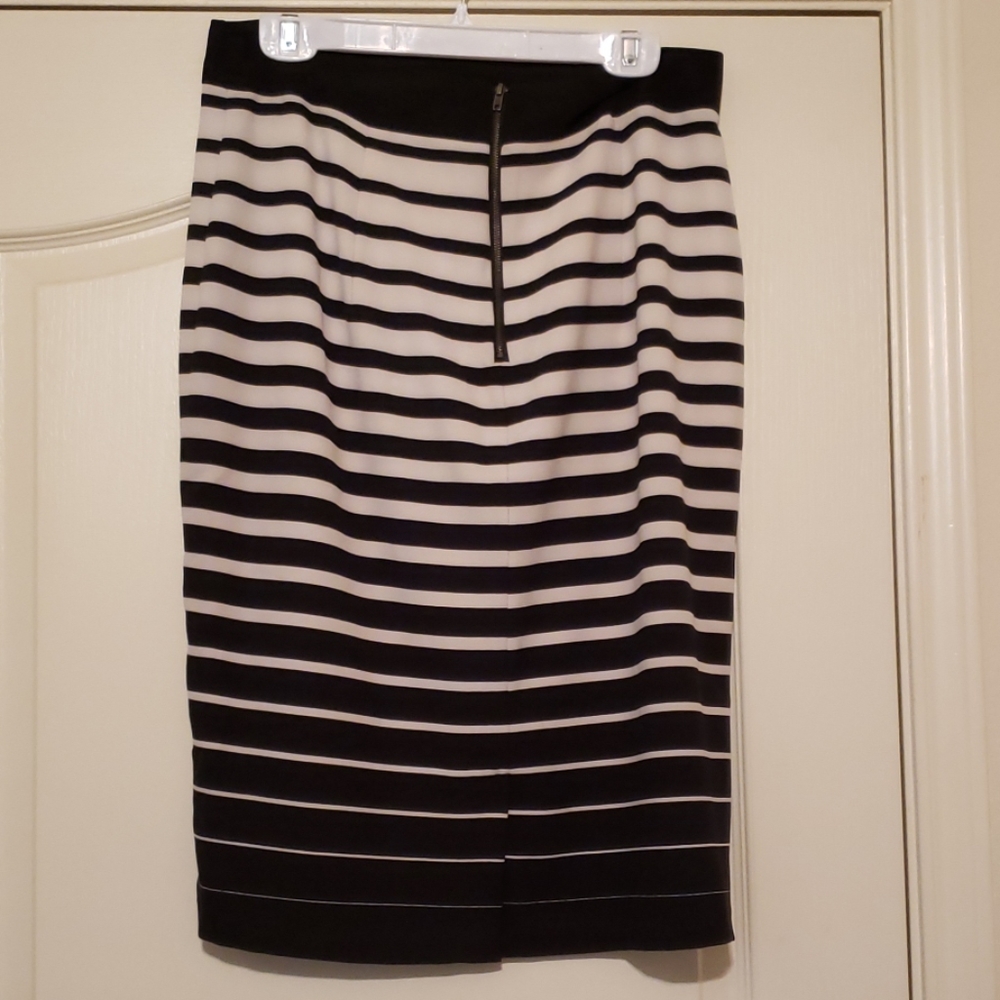 Midi skirt